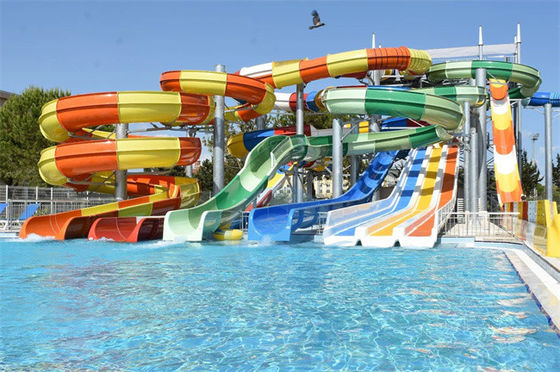 होटल के लिए वाणिज्यिक स्विमिंग पूल जल स्लाइड क्लस्टर जंग फीका सबूत