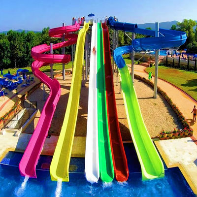 अच्छी कीमत Durable 6-8mm Thickness Fiberglass Water Park Slide with Over 10 Years Service Life and Customized Size ऑनलाइन