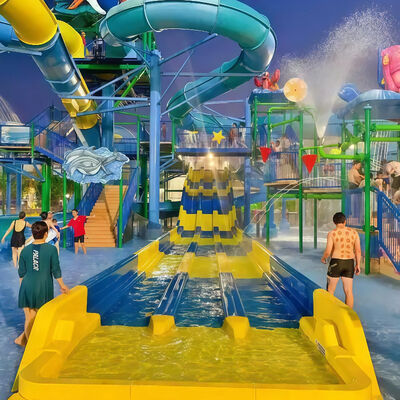 अच्छी कीमत वाणिज्यिक आवासीय फाइबरग्लास वाटर स्लाइड्स होटल स्विमिंग पूल के लिए 2 डी डिजाइन के साथ अनुकूलित रंगीन रेसिंग स्लाइड्स ऑनलाइन