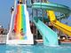 ओईएम आउटडोर मल्टी फाइबरग्लास स्लाइड सेट पानी मनोरंजन पार्क खेल का मैदान के लिए