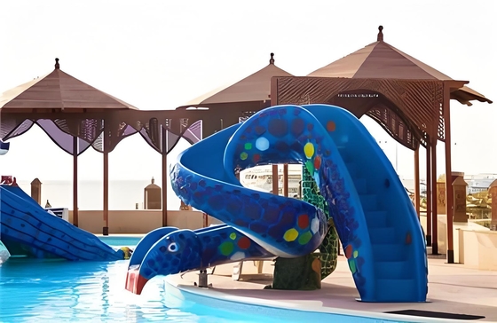 गुणवत्ता Fiberglass Water Splash Swimming Pool Slide Waterplayground Water Park Animals Set Color customization Elephant Snake Rainbow Children's Pool Slide कारखाना