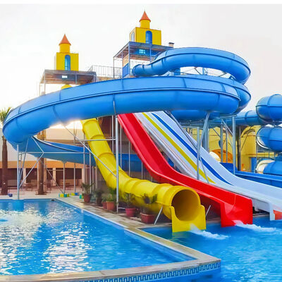 अच्छी कीमत Customized Fiberglass Water Slide Combination 8-10mm Thick For Commercial Water Park Swimming Pool One Year Warranty ऑनलाइन